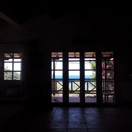 Sunshinehouse Banana Beach