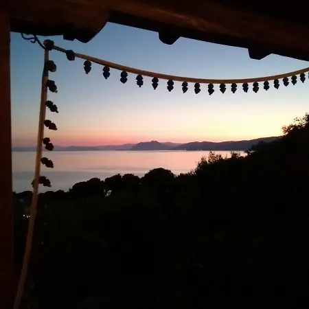 Sunshinehouse Banana Beach * Koukounaries
