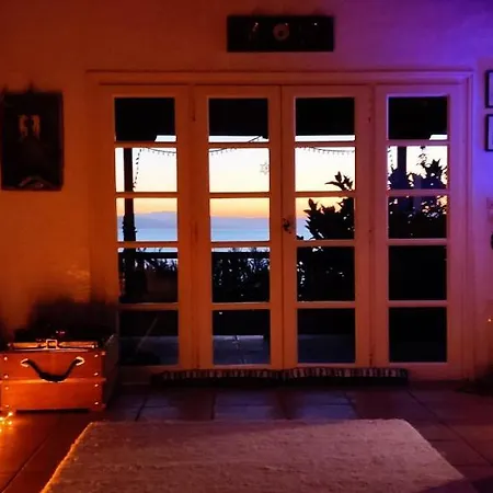 Sunshinehouse Banana Beach *